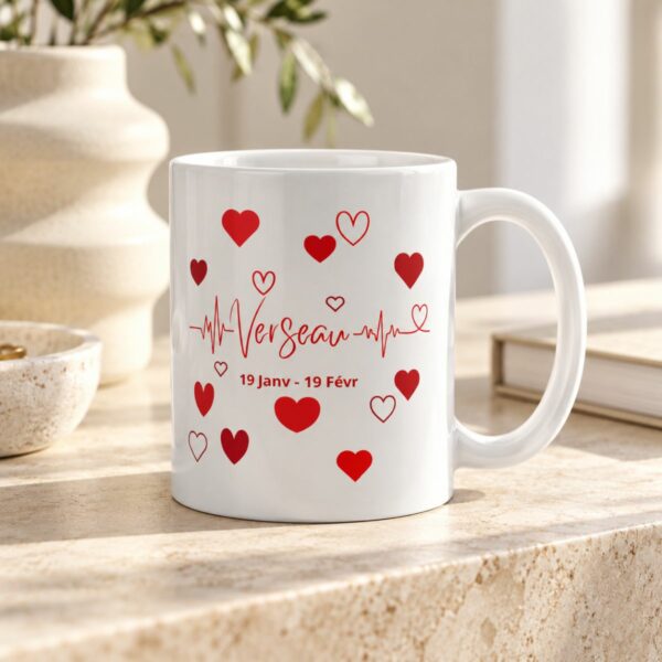 Cadeau amour & astrologie : Mug cœurs – Signe Verseau