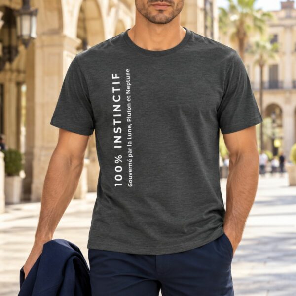 T-shirt Homme Triplicité d’Eau « 100% Instinctif – Gouverné par la Lune, Pluton et Neptune »