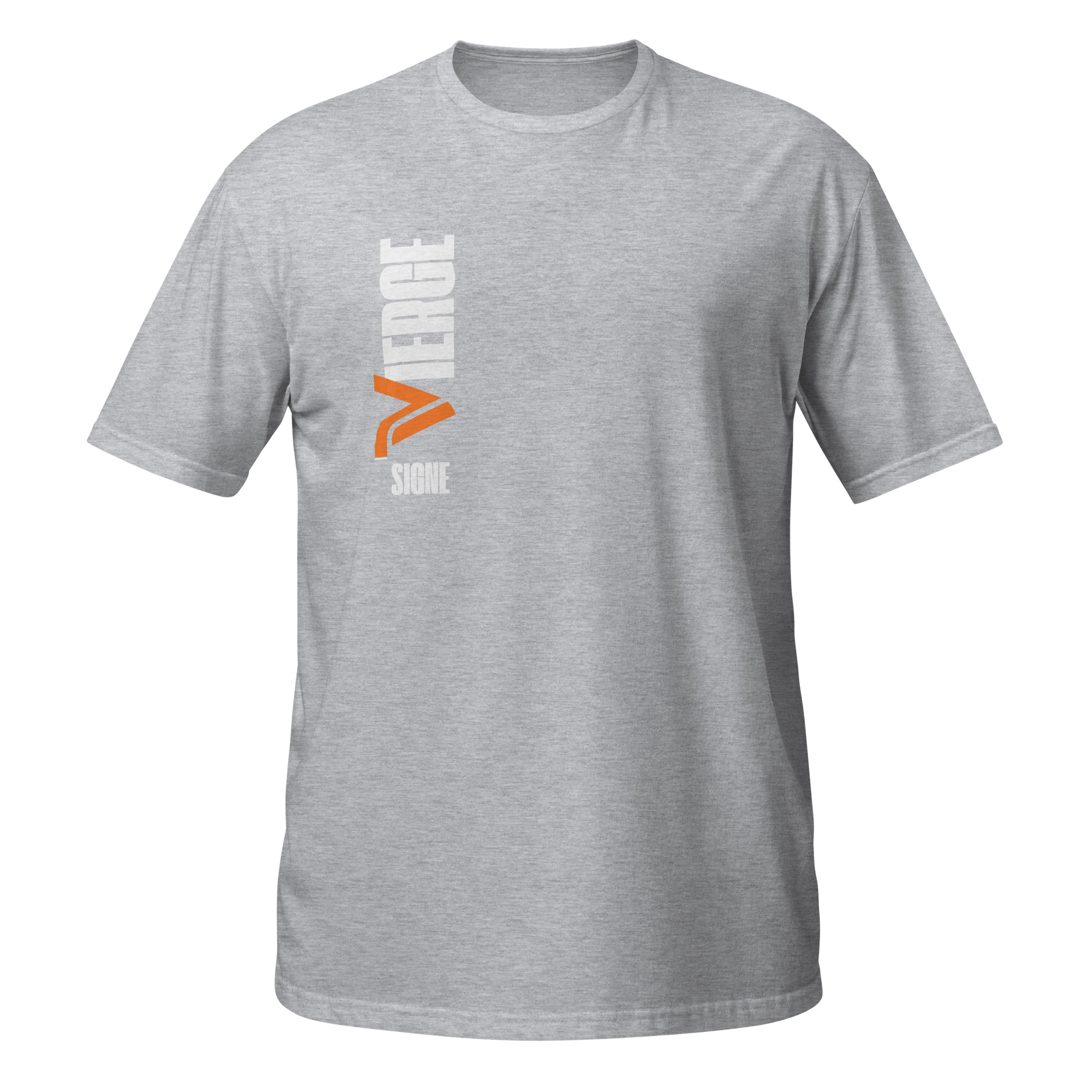 T-shirt gris pour homme avec un imprimé vertical blanc et orange. Le texte est écrit en français avec le mot "VIERGE" en lettres capitales stylisées, accompagné du mot "SIGNE" en dessous.
