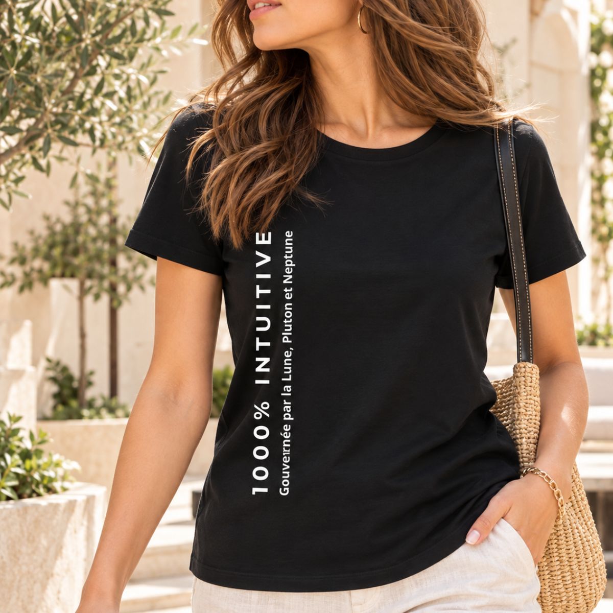 T-shirt Femme Triplicité d'Eau "100% Intuitive – Gouvernée par la Lune, Pluton et Neptune" T-shirt Femme Triplicité d'Eau "100% Intuitive – Gouvernée par la Lune, Pluton et Neptune"