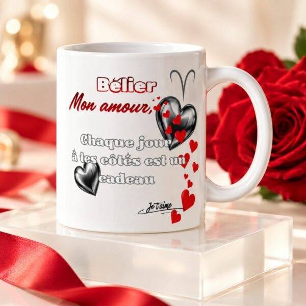 Cadeau Saint-Valentin original : Mug « Chaque jour à tes côtés est un cadeau » – Signe Bélier