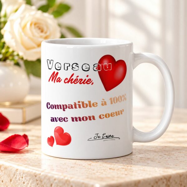 Cadeau astrologie amour : Mug « Compatible à 100% avec mon cœur » – Femme Verseau