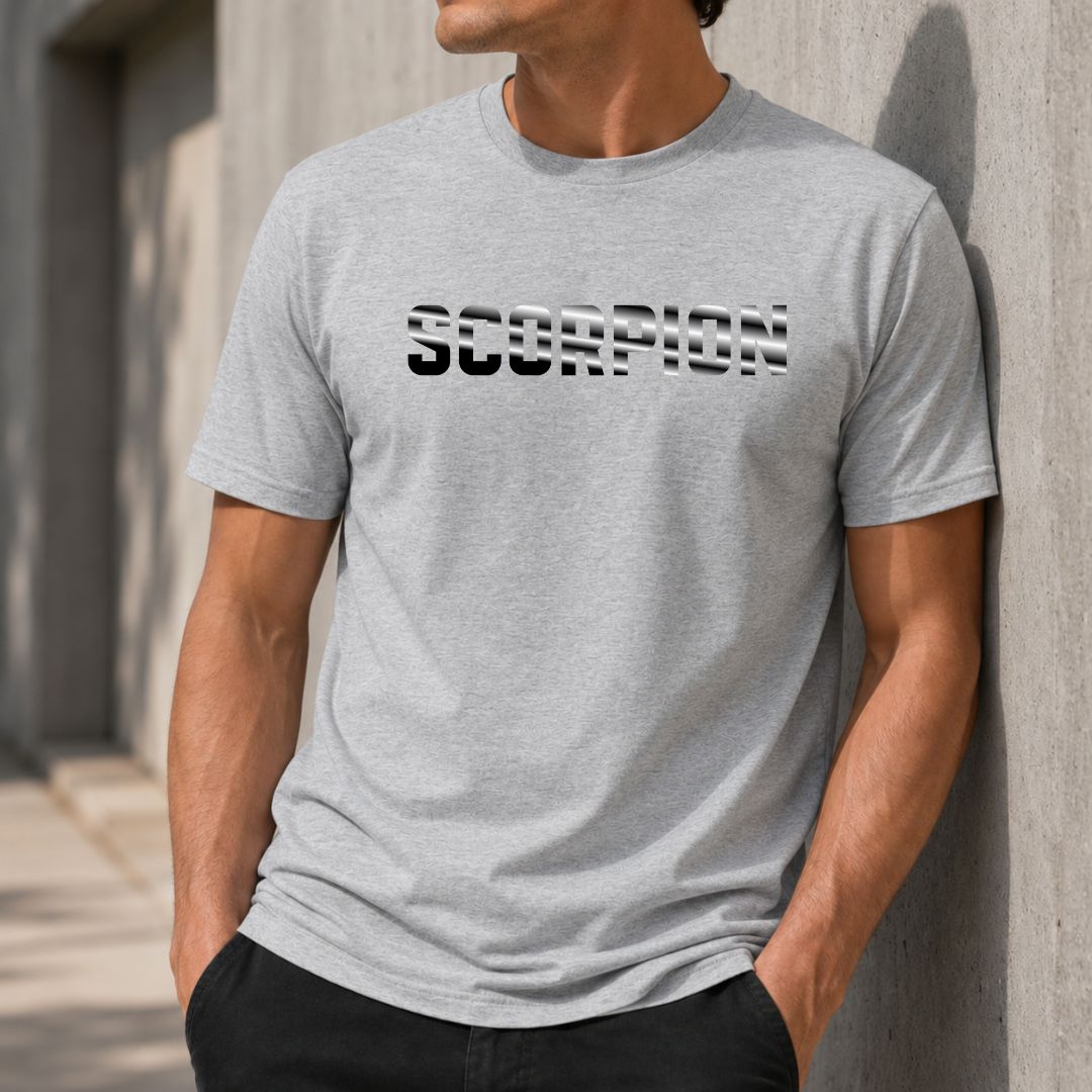 T-shirt Homme Signe Astrologique Scorpion - Typographie Striée T-shirt Homme Signe Astrologique Scorpion - Typographie Striée
