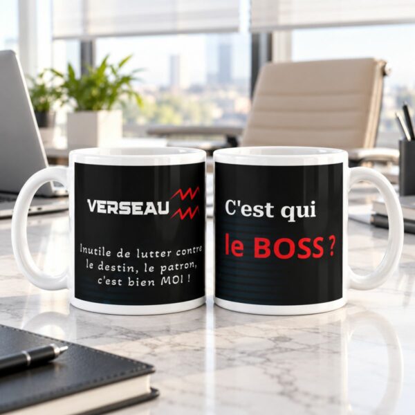 Whizaloo : T-shirts, casquettes, mugs et cadeaux inspirés des signes, des étoiles et de l’univers céleste Mug C’est qui le boss ? Inutile de lutter contre le destin, le patron, c’est bien MOI – Verseau