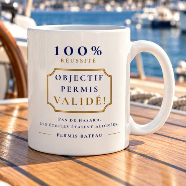 Idée cadeau original permis bateau : Mug « Objectif permis validé »