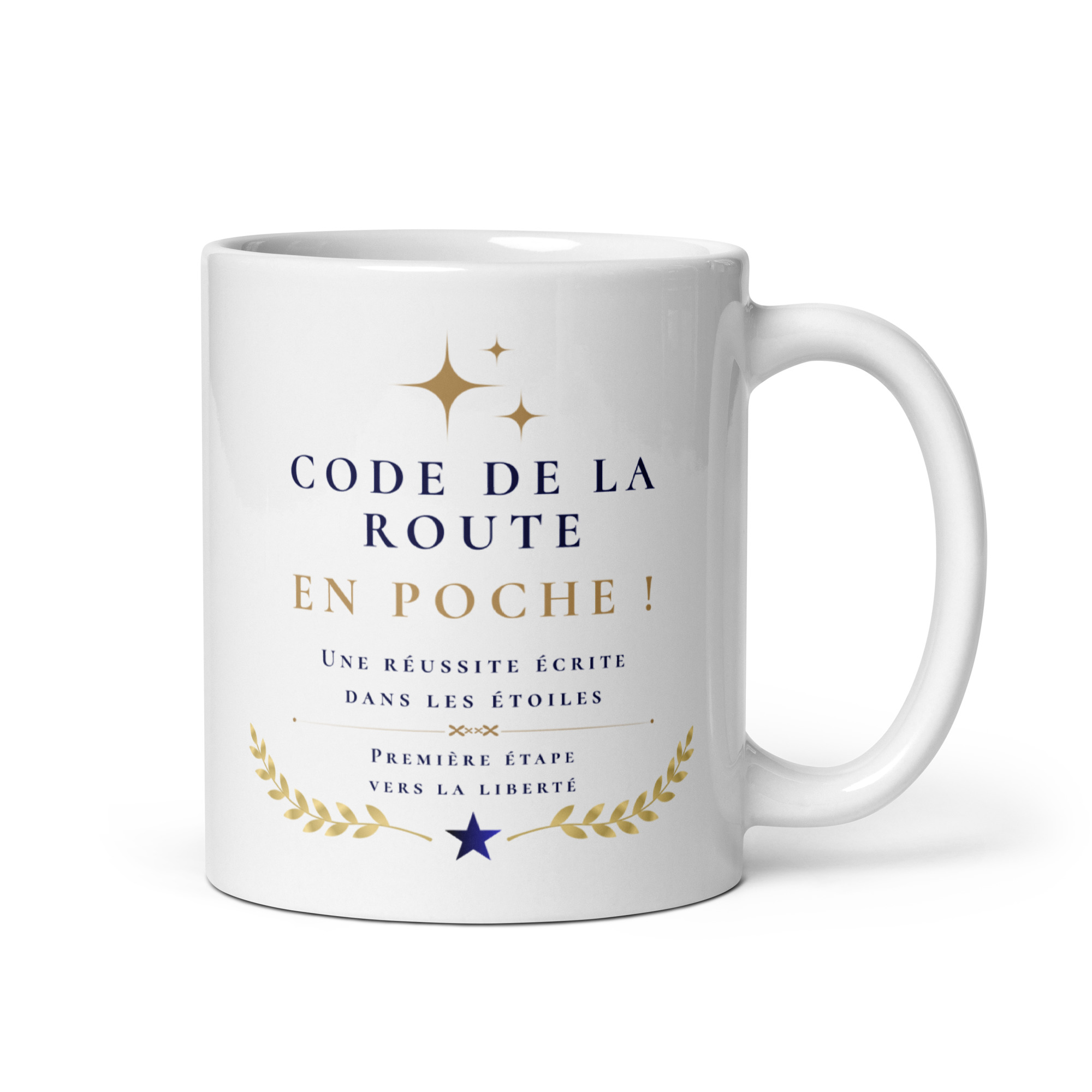 Cadeau code la route en poche ! – Mug "Une réussite écrite dans les étoiles" Mug blanc en céramique code de la route en poche avec lauriers et étoiles dorés marque whizaloo