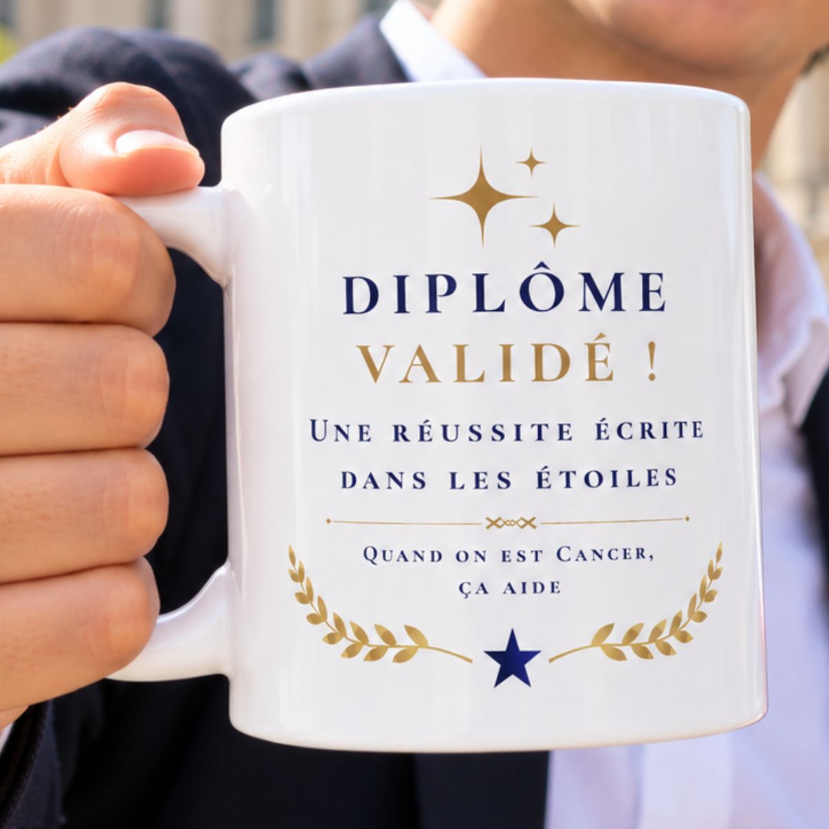 Idée Cadeau Félicitations : Mug Diplôme « Écrit dans les Étoiles » – Cancer Idée Cadeau Félicitations : Mug Diplôme « Écrit dans les Étoiles » – Cancer